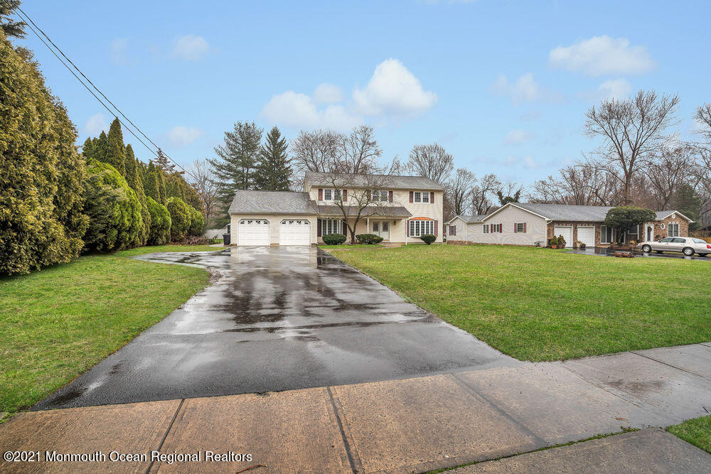 28 Pease Road Manalapan, NJ 07726 - Photo 3 of 34 009_dsc05382_1