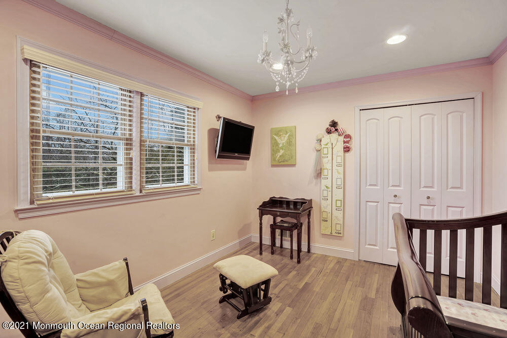 28 Pease Road Manalapan, NJ 07726 - Photo 24 of 34 035_dsc05167