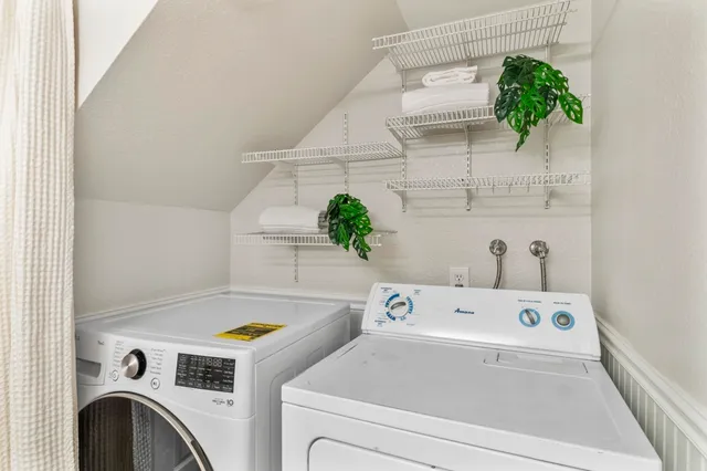 $995,000 | 215-215 Mavis Drive, Pleasanton, CA 94566