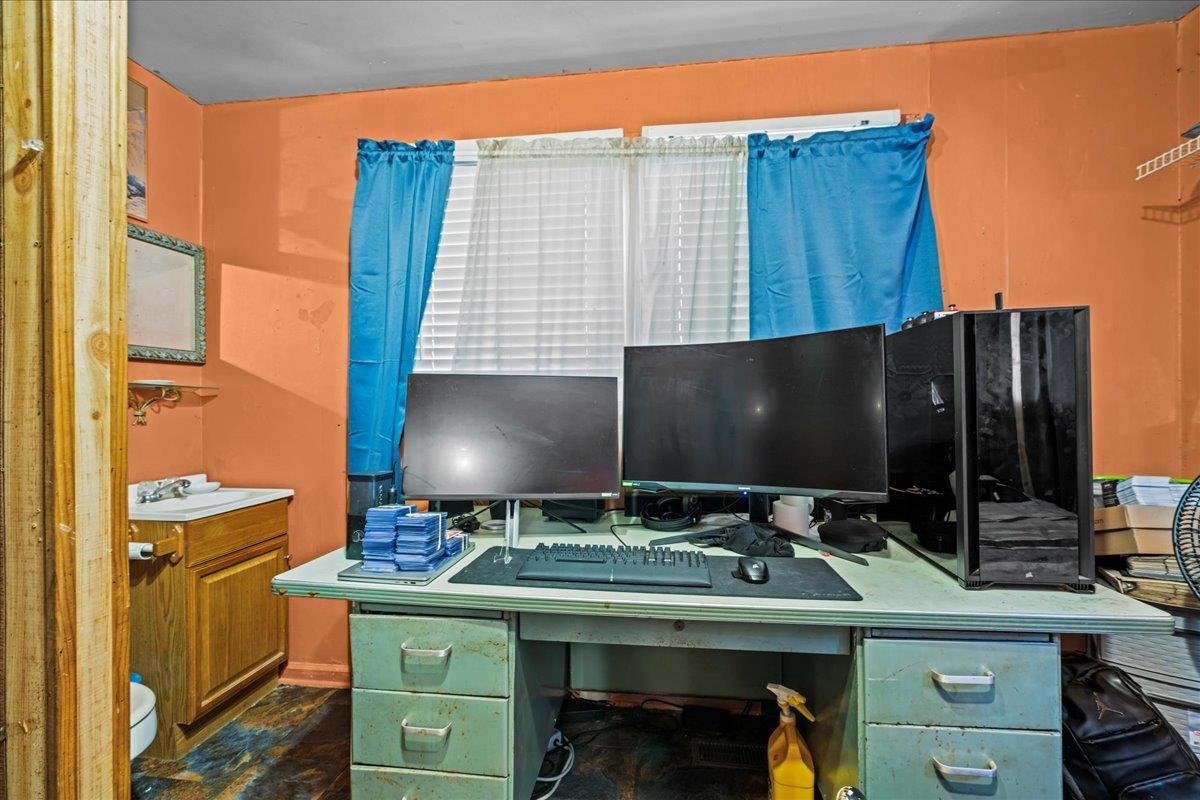 202 Vermont Drive Gaffney, SC 29341 - Photo 18 of 33