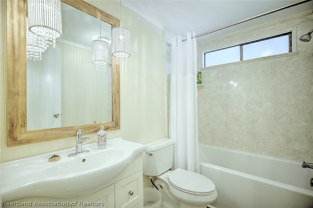 1532 Caribbean Road Sebring, FL 33870 - Photo 20 of 37