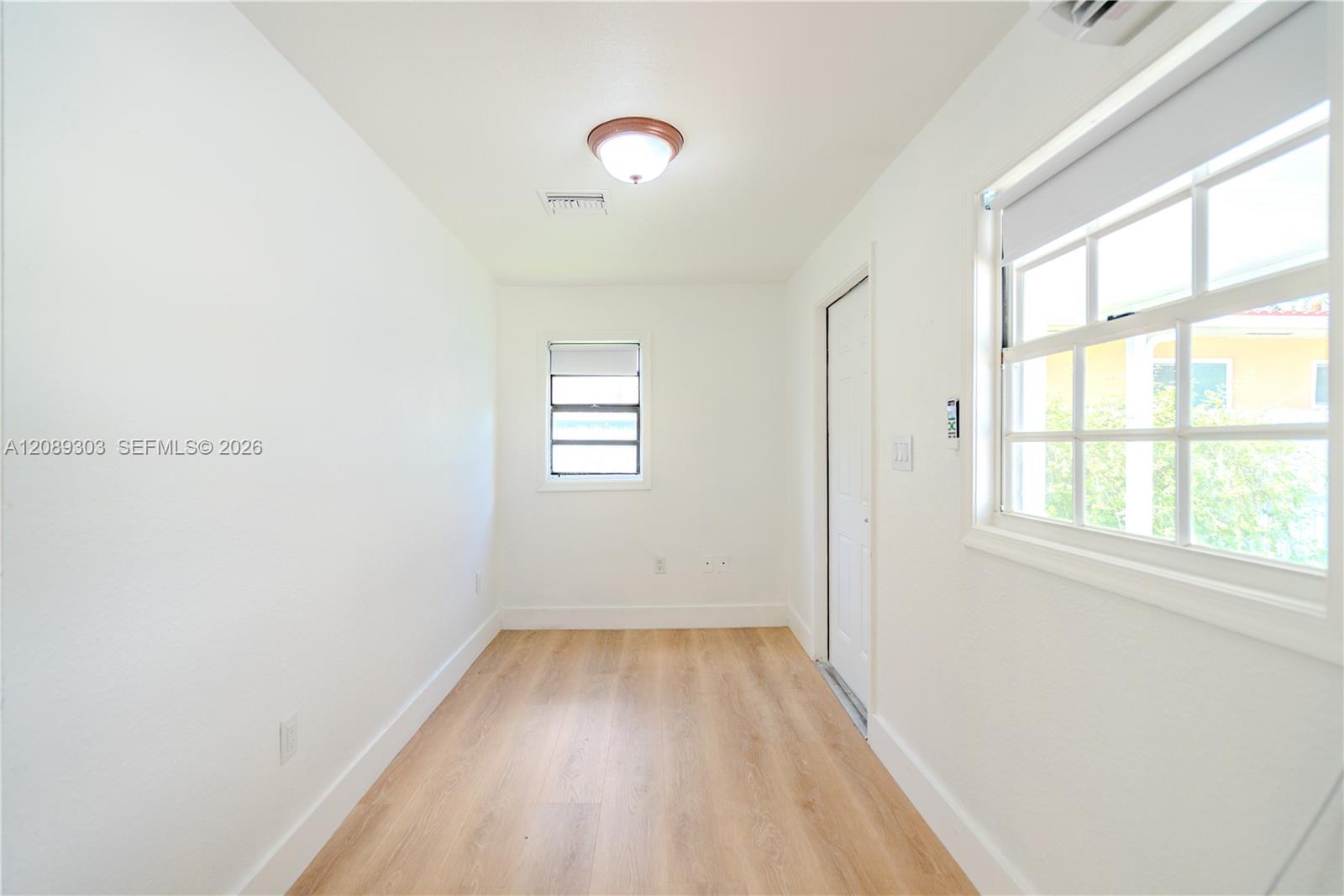 27 Southwest 55th Avenue Road, Unit R Miami, FL 33134 - Photo 4 of 15 Gallery Image 4