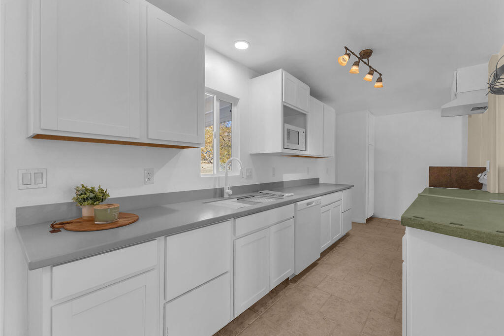 51088 Mecca Road Morongo Valley, CA 92256 - Photo 24 of 77 IMG_5224