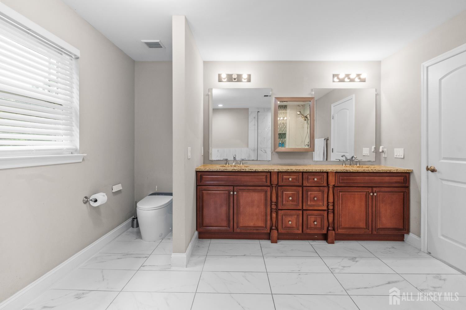 628 New Dover Road Colonia, NJ 07067 - Photo 14 of 24