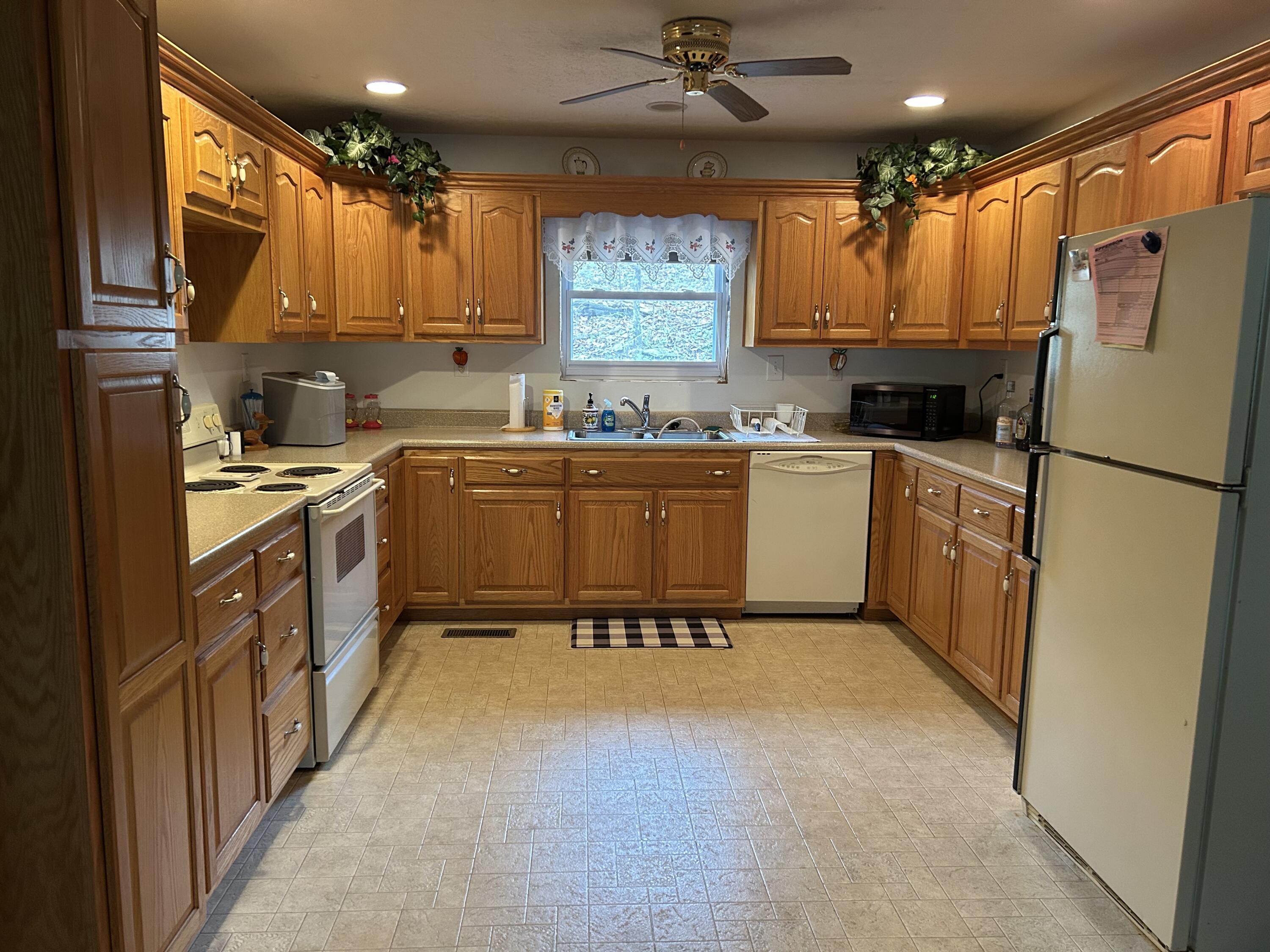 93 Traveler Road Somerset, KY 42501 - Photo 30 of 59 IMG_1361