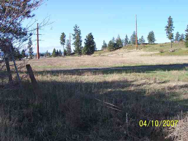 6300 North Harvard Road Otis Orchards, WA 99027 - Photo 3 of 4 Gallery Image 3