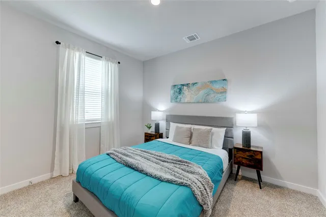 $4,500 | 520 Clearlake Drive, Hutto, TX 78634