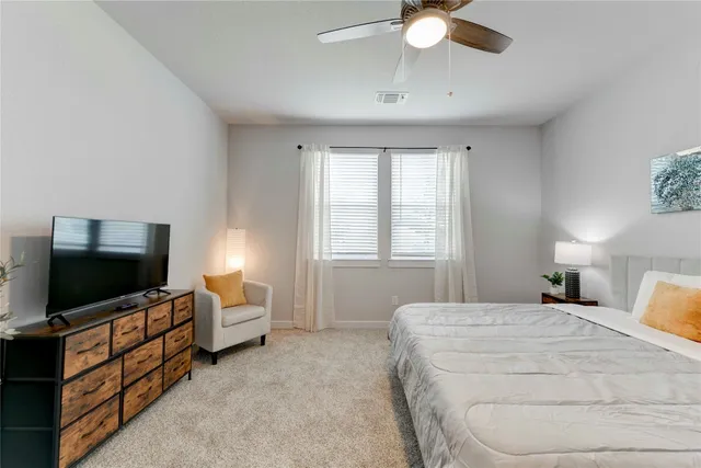 $4,500 | 520 Clearlake Drive, Hutto, TX 78634