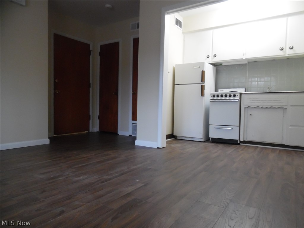 1379 Barlow Road, Unit 3 Hudson, OH 44236 - Photo 6 of 35
