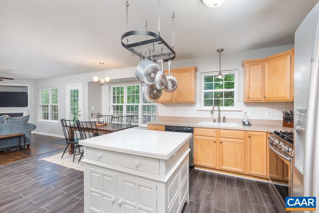 320 Willow Ridge Road Troy, VA 22974 - Photo 16 of 37