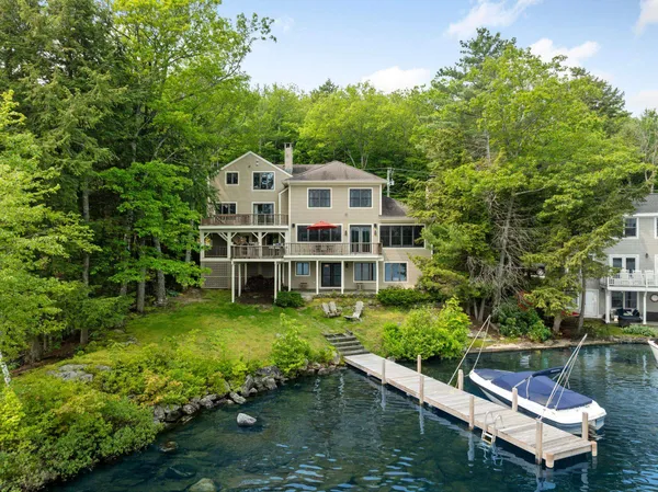 $4,395,000 | 78 Garnet Street, Sunapee, NH 03782
