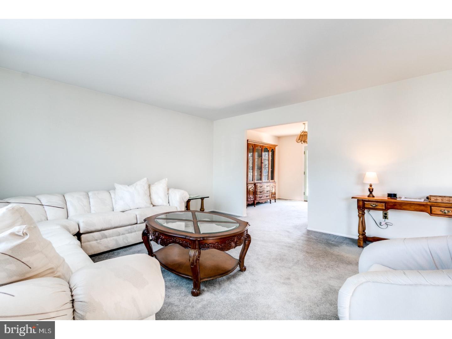 122 Woodstream Road Boothwyn, PA 19061 - Photo 6 of 25 Gallery Image 6