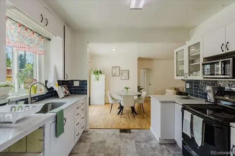 $475,000 | 2196 West 56th Avenue, Denver, CO 80221