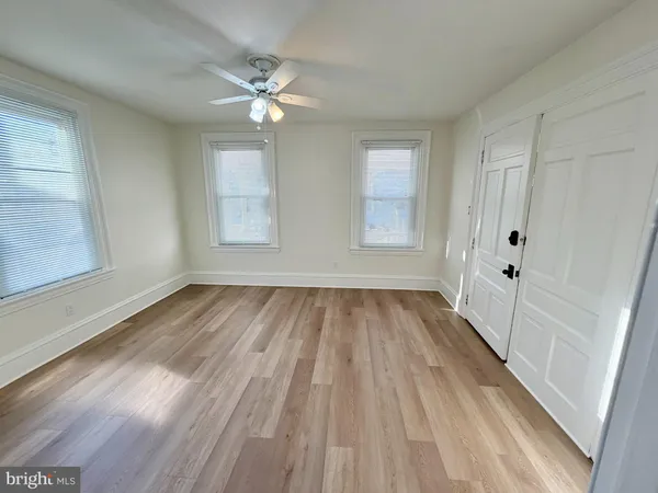 $1,850 | 1518 Willow Avenue, Unit 6, Elkins Park, PA 19027