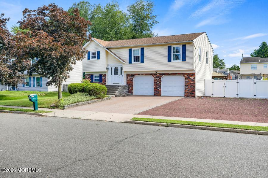 16 Starlight Road Howell, NJ 07731 - Photo 2 of 30 2