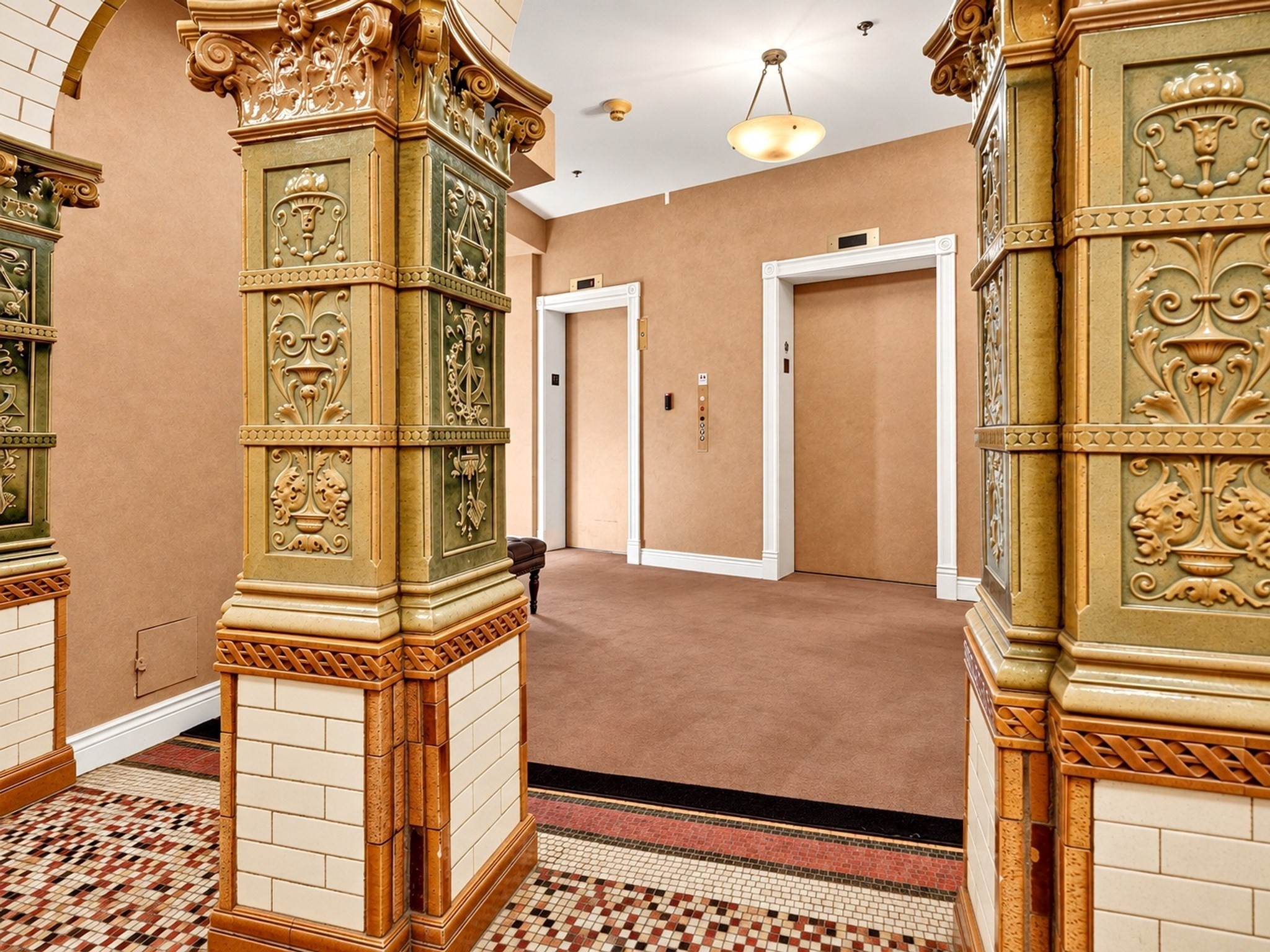 4 Charlesgate East, Unit 402 Boston, MA 02215 - Photo 35 of 36 Gallery Image 35