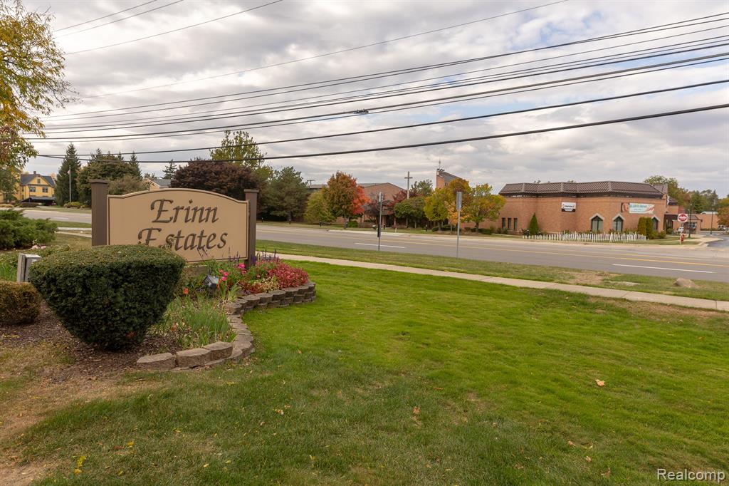 32115 West 12 Mile Road, Unit 5 Farmington Hills, MI 48334 - Photo 2 of 38