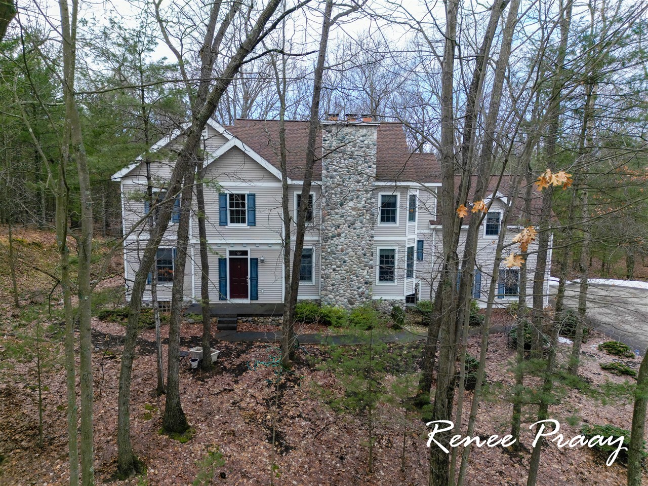 5439 Shawnee Road Pentwater, MI 49449 - Photo 38 of 49