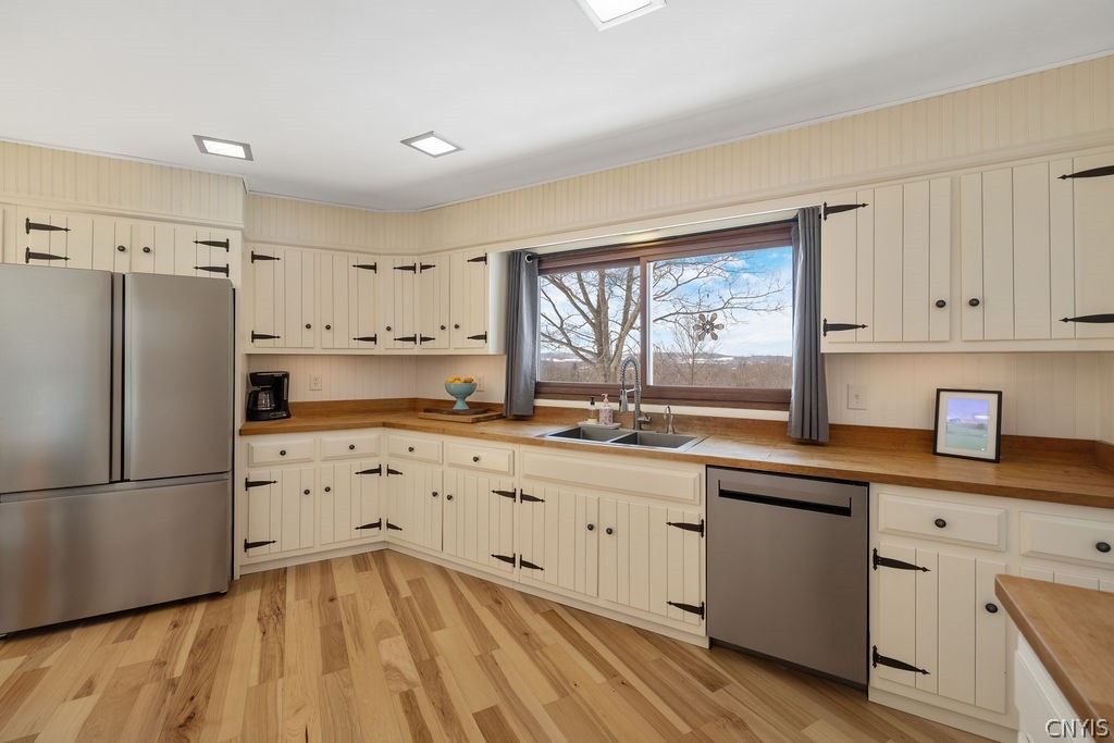 4366 Palmer Road Pompey, NY 13104 - Photo 13 of 43