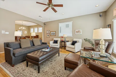 $649,900 | 210 Malone Street, Houston, TX 77007