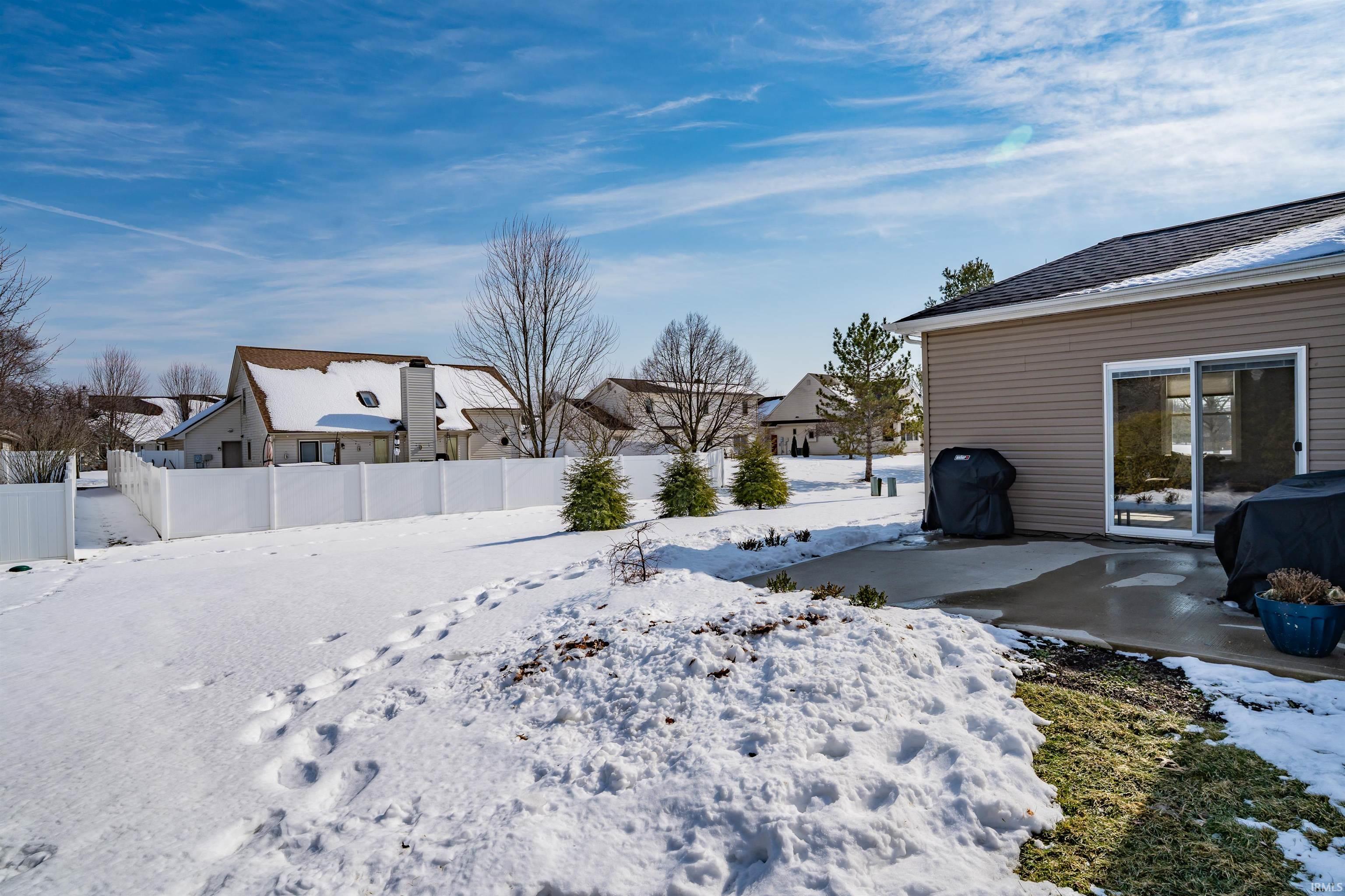 2227 Blue Harbor Drive Fort Wayne, IN 46804 - Photo 26 of 28