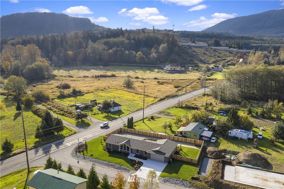 1846 Azure Way Bellingham, WA 98229 - Photo 25 of 25 Gallery Image 25