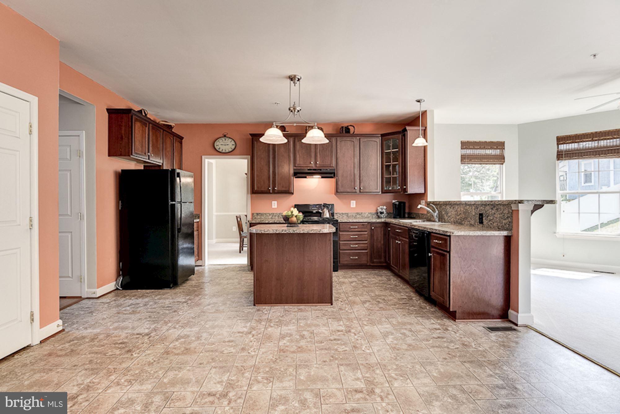1806 Greysens Ferry Court Point of Rocks, MD 21777 - Photo 14 of 51 Eat-In Kitchen
