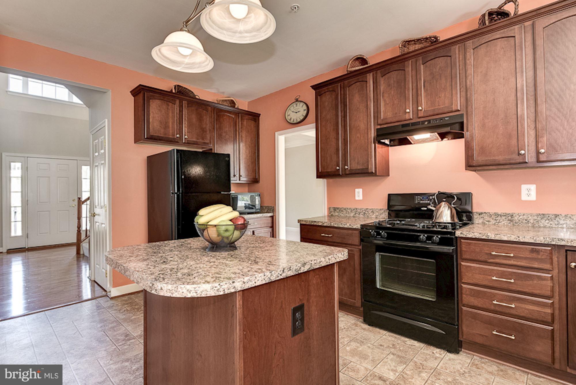 1806 Greysens Ferry Court Point of Rocks, MD 21777 - Photo 20 of 51 Eat-In Kitchen