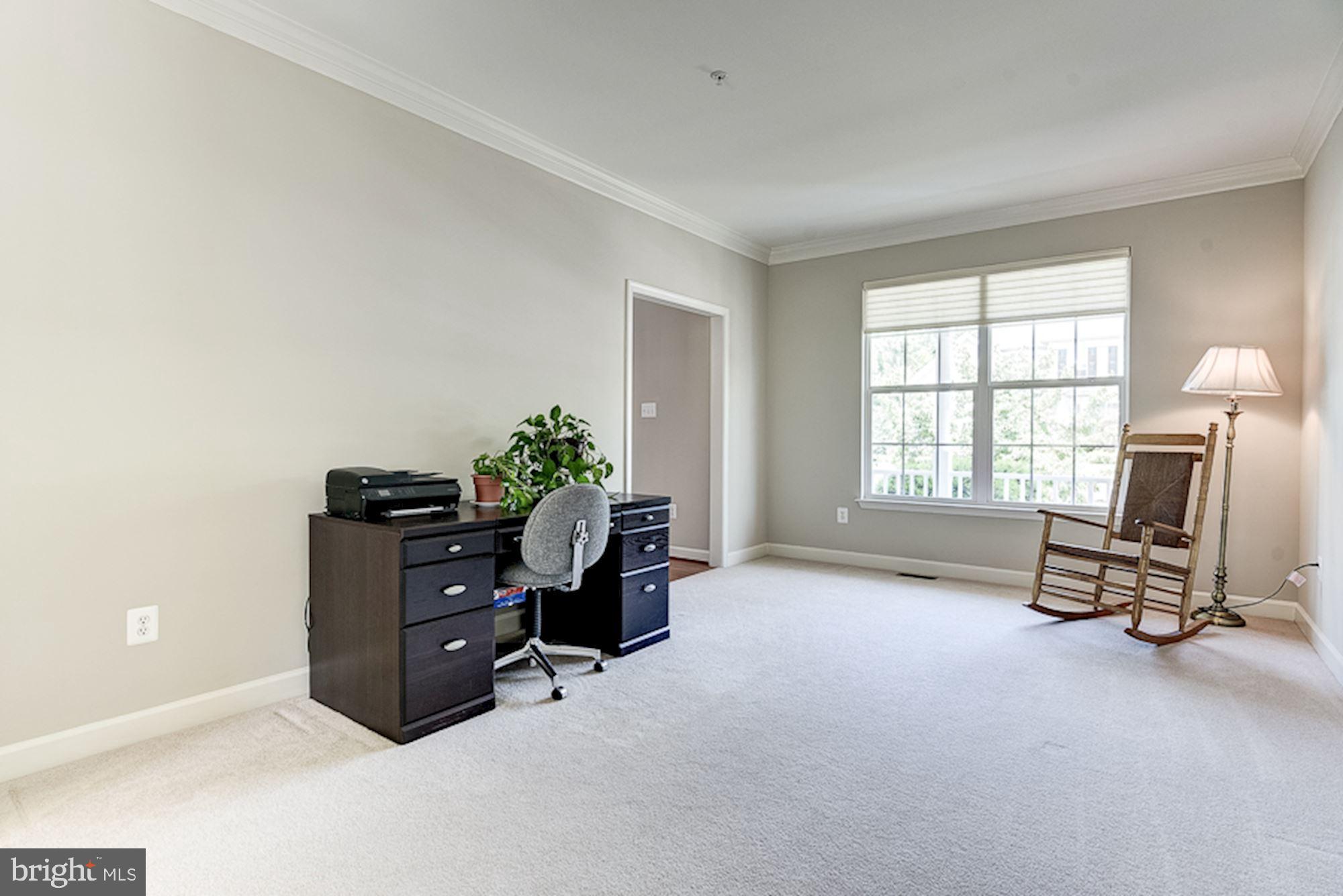 1806 Greysens Ferry Court Point of Rocks, MD 21777 - Photo 5 of 51 Living Room