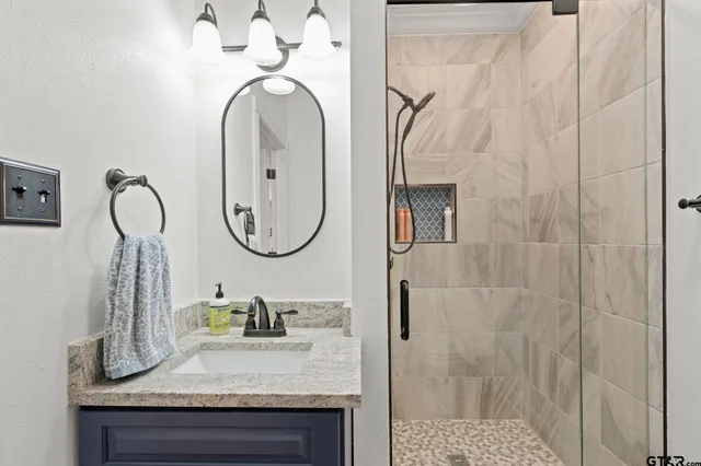 $767,000 | 120 Lookout Court, Hallsville, TX 75650