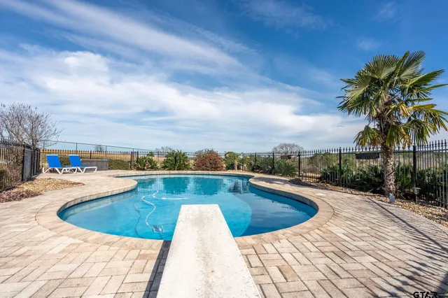 $767,000 | 120 Lookout Court, Hallsville, TX 75650