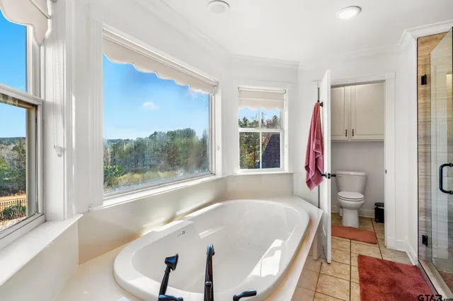 $767,000 | 120 Lookout Court, Hallsville, TX 75650