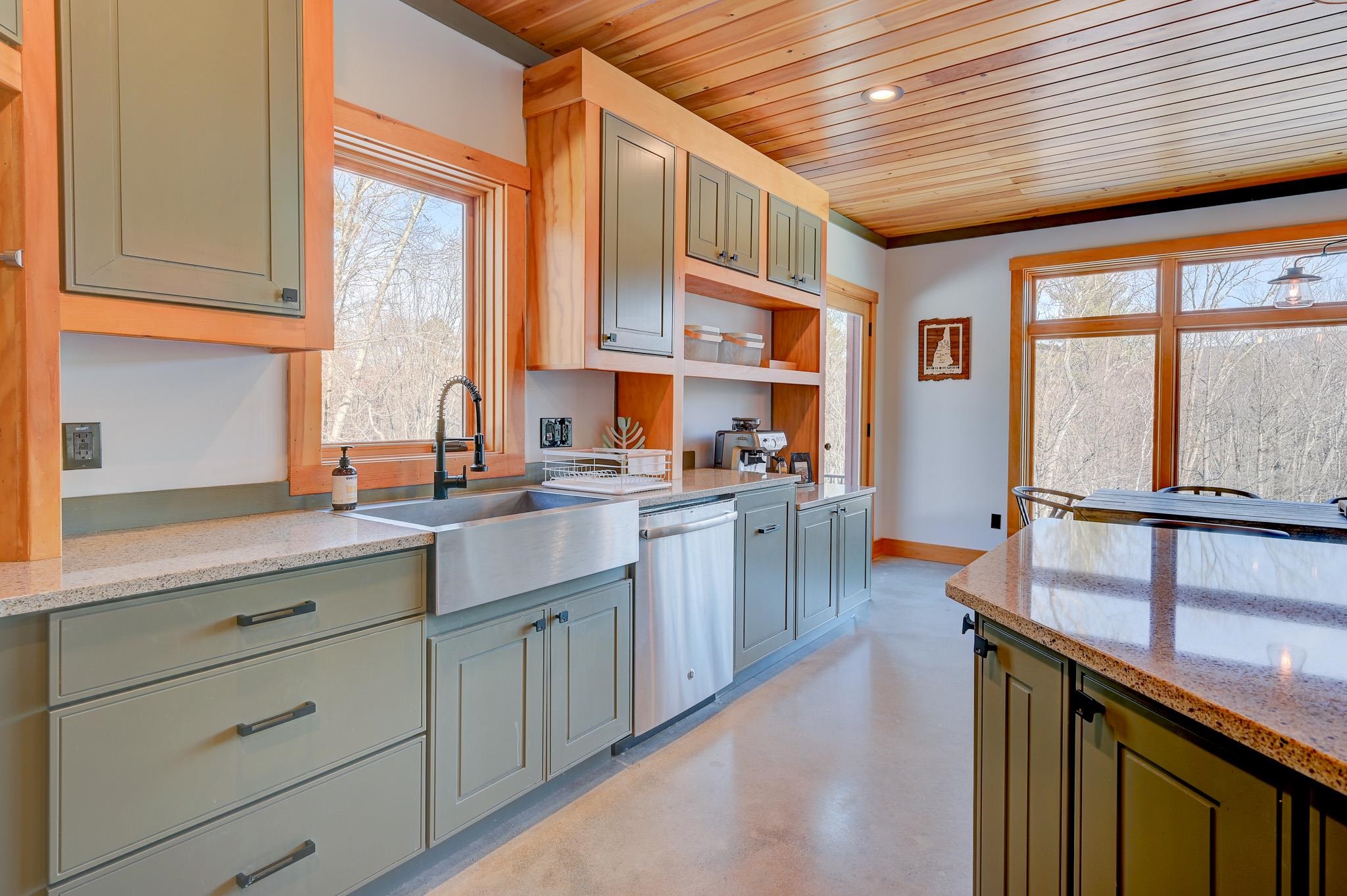 2185 West Side Road Conway, NH 03860 - Photo 7 of 40