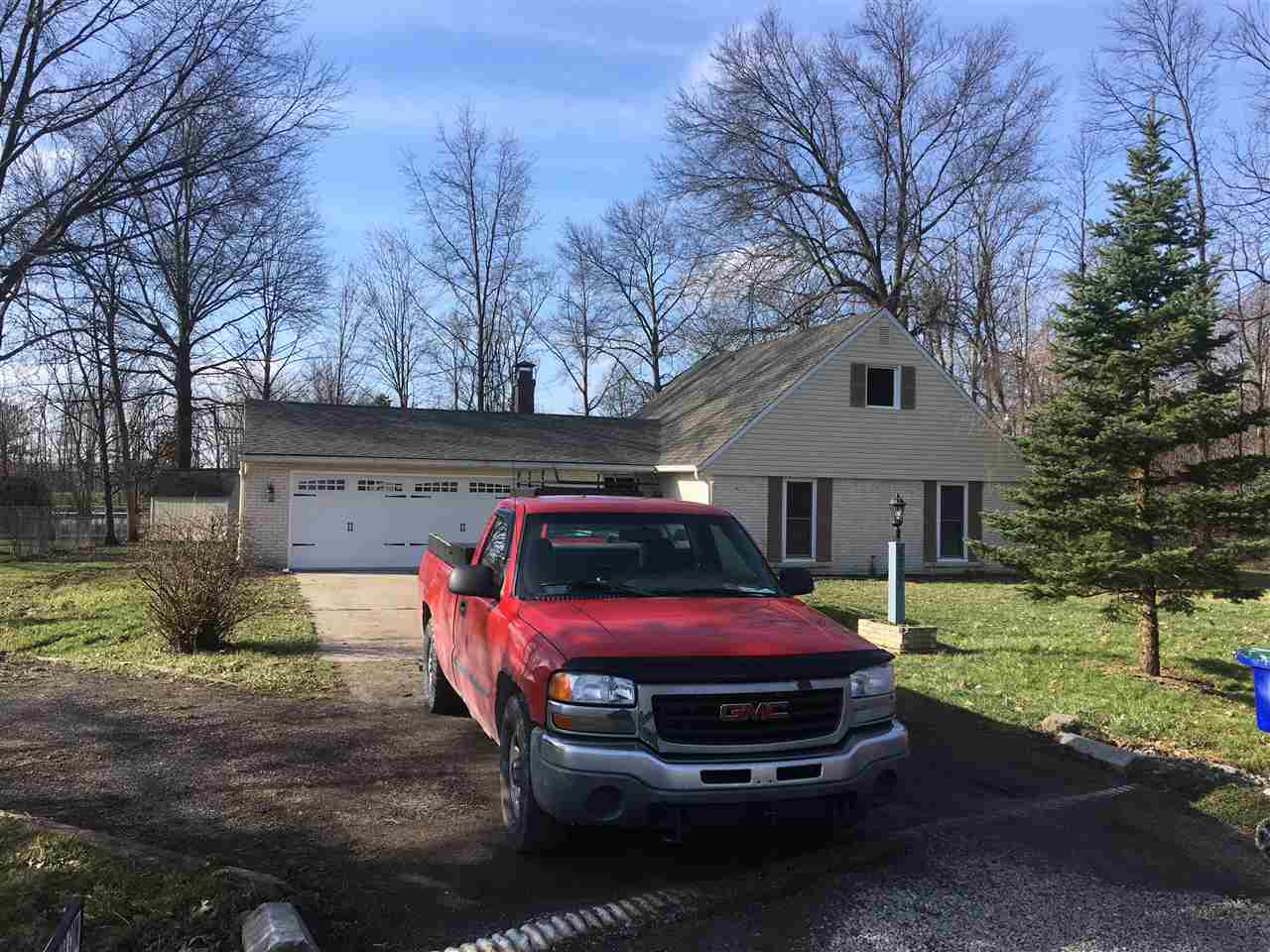 5727 Wald Road Fort Wayne, IN 46818 - Photo 1 of 36