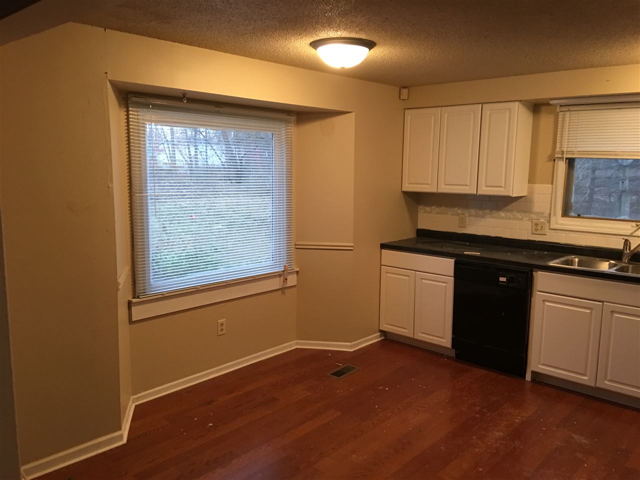 5727 Wald Road Fort Wayne, IN 46818 - Photo 20 of 36
