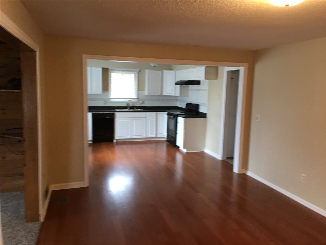 5727 Wald Road Fort Wayne, IN 46818 - Photo 4 of 36