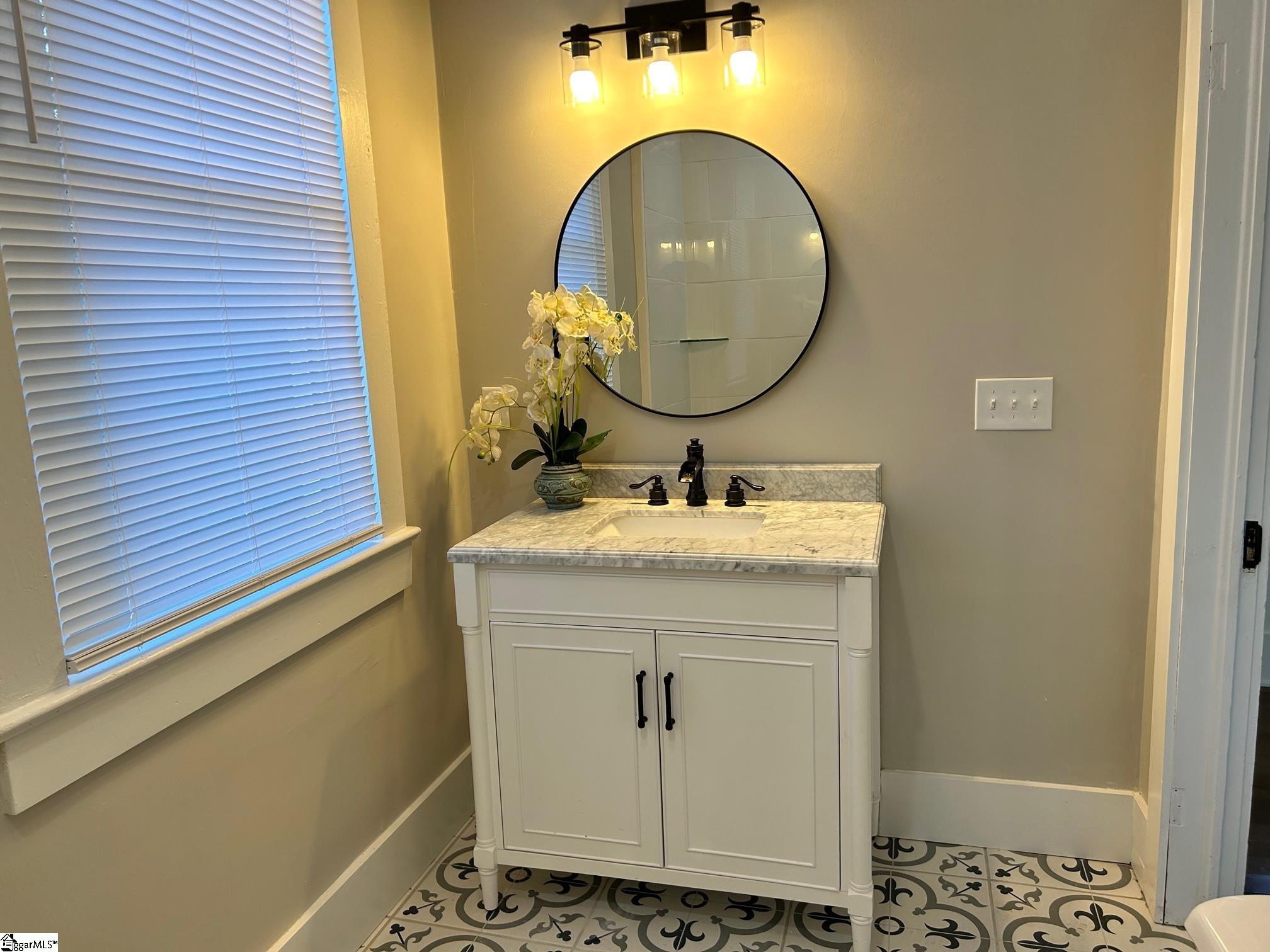 606 Williams Street Pendleton, SC 29670 - Photo 15 of 24 master bath