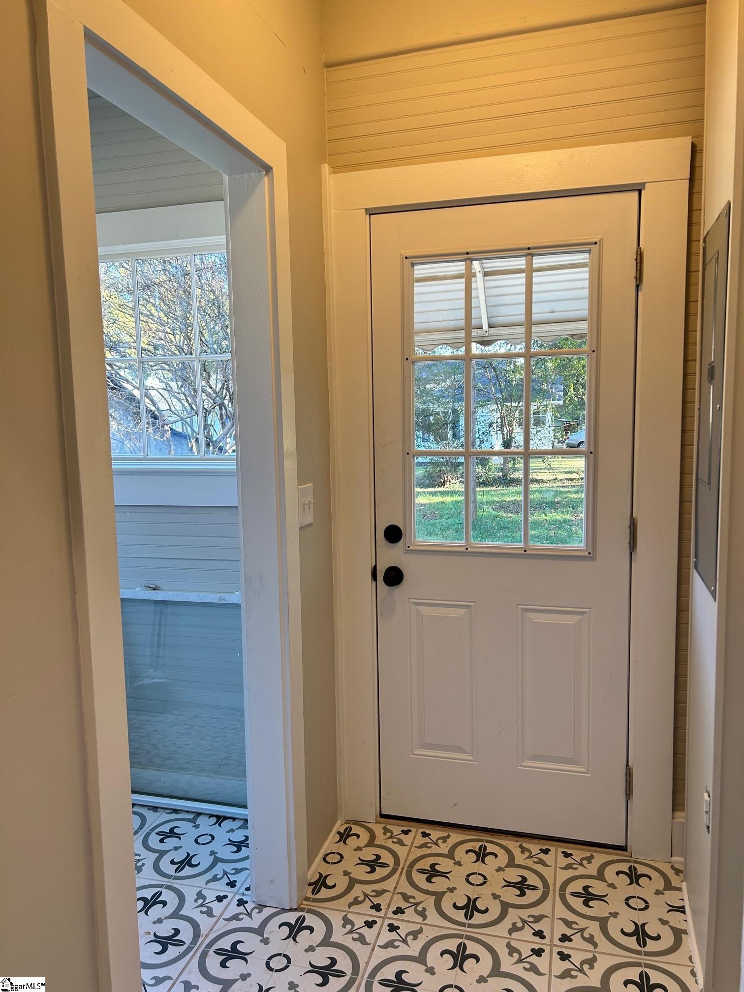 606 Williams Street Pendleton, SC 29670 - Photo 22 of 24 Back door