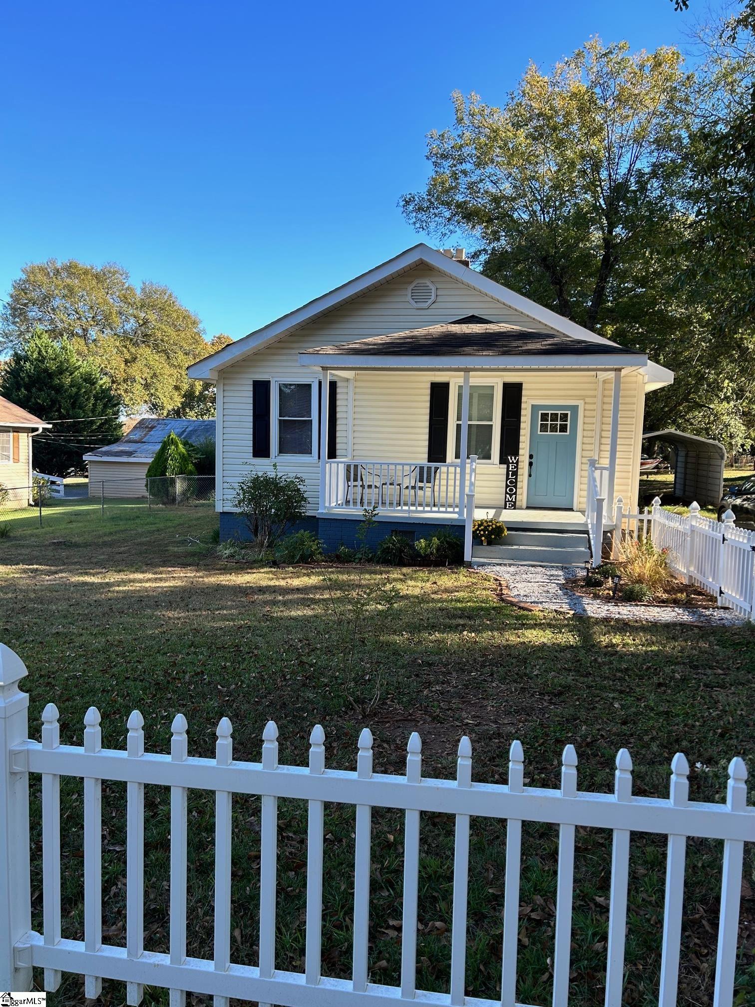 606 Williams Street Pendleton, SC 29670 - Photo 3 of 24