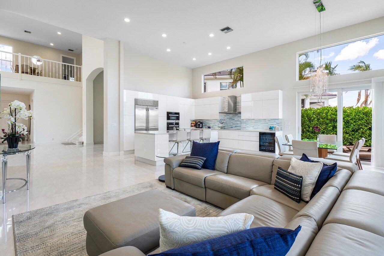 4120 Briarcliff Circle Boca Raton, FL 33496 - Photo 15 of 47 015-4120BriarcliffCircle-BocaRaton-FL-33