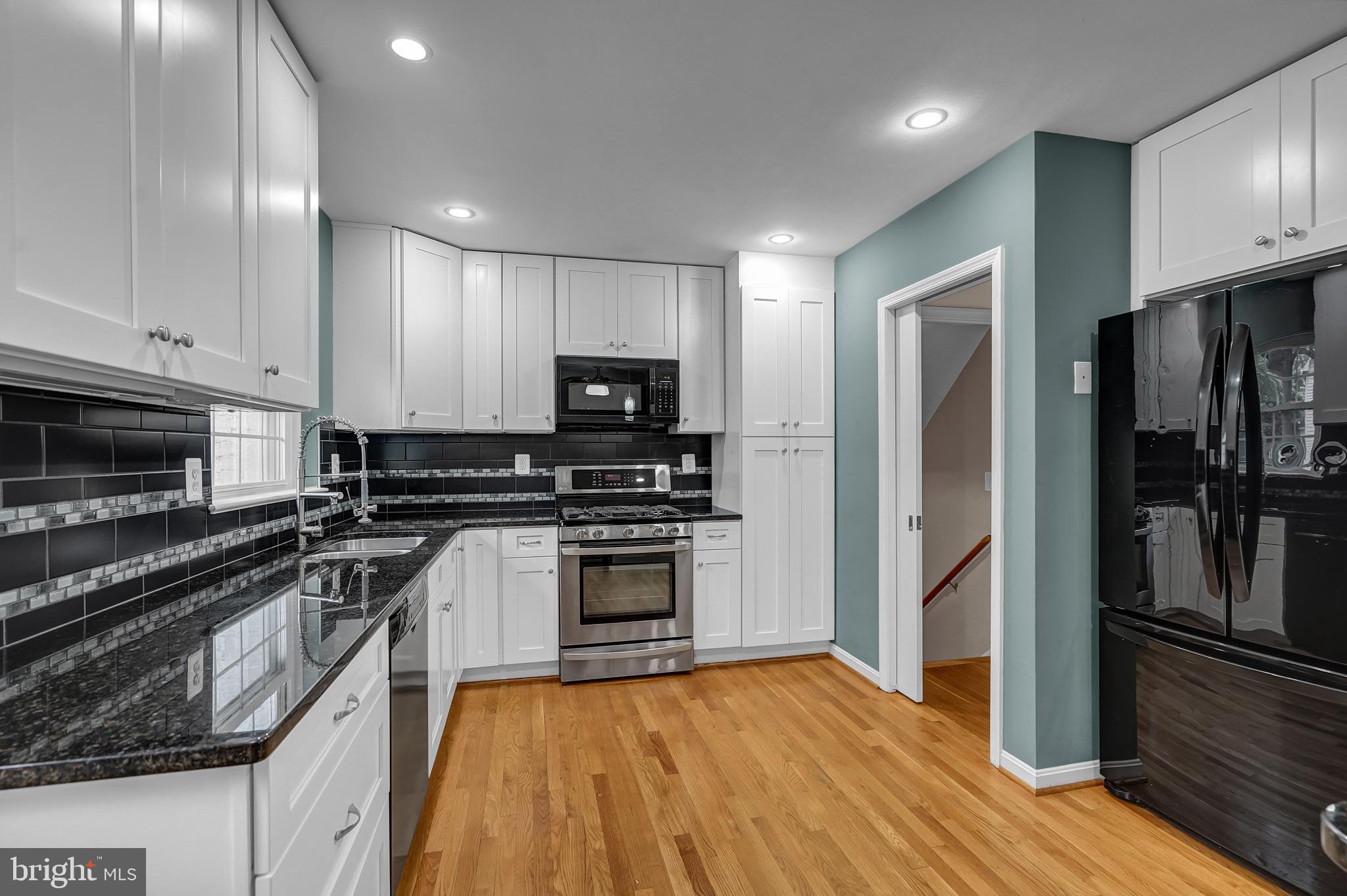 2301 Barbour Road Falls Church, VA 22043 - Photo 16 of 33 DSC02864