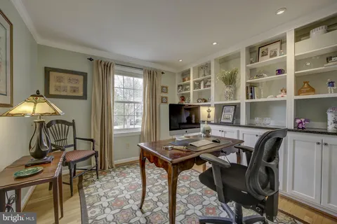 $1,295,000 | 1112 Fallsmead Way, Potomac, MD 20854