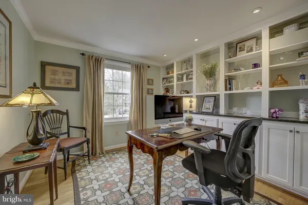 $1,295,000 | 1112 Fallsmead Way, Potomac, MD 20854