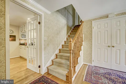 $1,295,000 | 1112 Fallsmead Way, Potomac, MD 20854