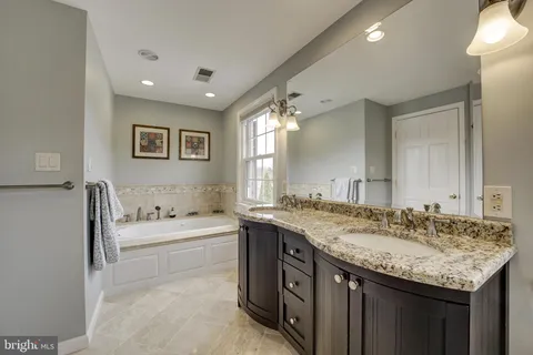 $1,295,000 | 1112 Fallsmead Way, Potomac, MD 20854