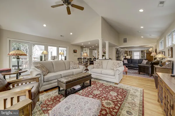 $1,295,000 | 1112 Fallsmead Way, Potomac, MD 20854