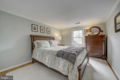 $1,295,000 | 1112 Fallsmead Way, Potomac, MD 20854