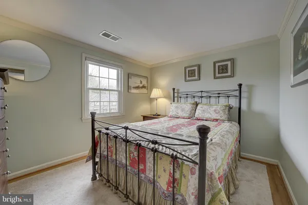 $1,295,000 | 1112 Fallsmead Way, Potomac, MD 20854