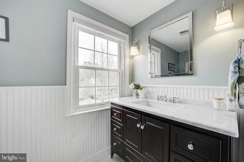 $1,295,000 | 1112 Fallsmead Way, Potomac, MD 20854