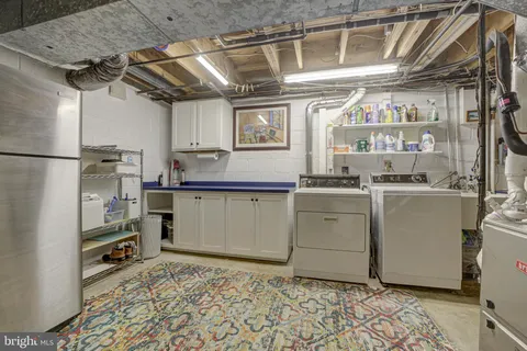 $1,295,000 | 1112 Fallsmead Way, Potomac, MD 20854